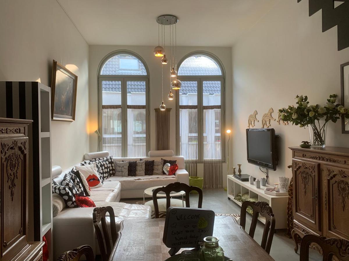 Wellness Loft With Sauna, Jacuzzi, Roof Terrace & Amazing View Appartement Antwerpen Buitenkant foto