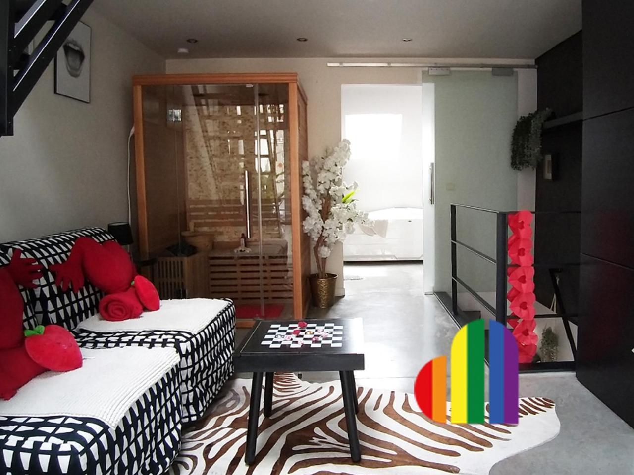 Wellness Loft With Sauna, Jacuzzi, Roof Terrace & Amazing View Appartement Antwerpen Buitenkant foto