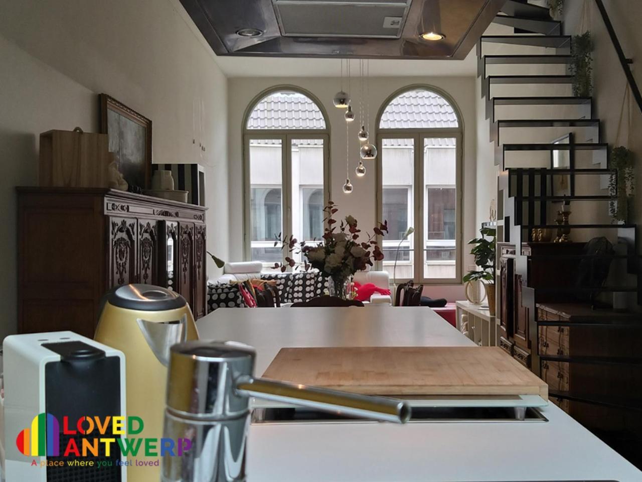 Wellness Loft With Sauna, Jacuzzi, Roof Terrace & Amazing View Appartement Antwerpen Buitenkant foto