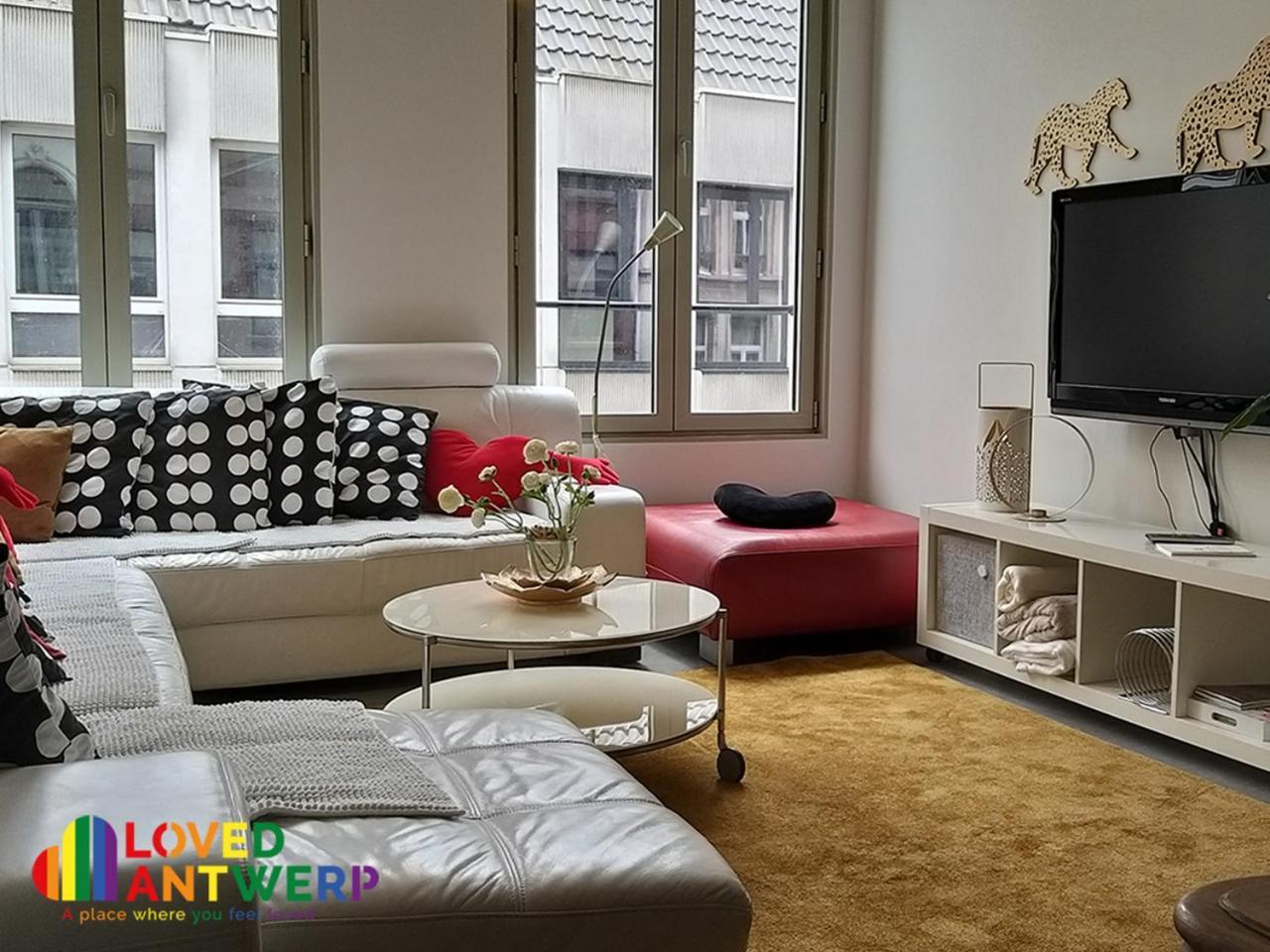 Wellness Loft With Sauna, Jacuzzi, Roof Terrace & Amazing View Appartement Antwerpen Buitenkant foto