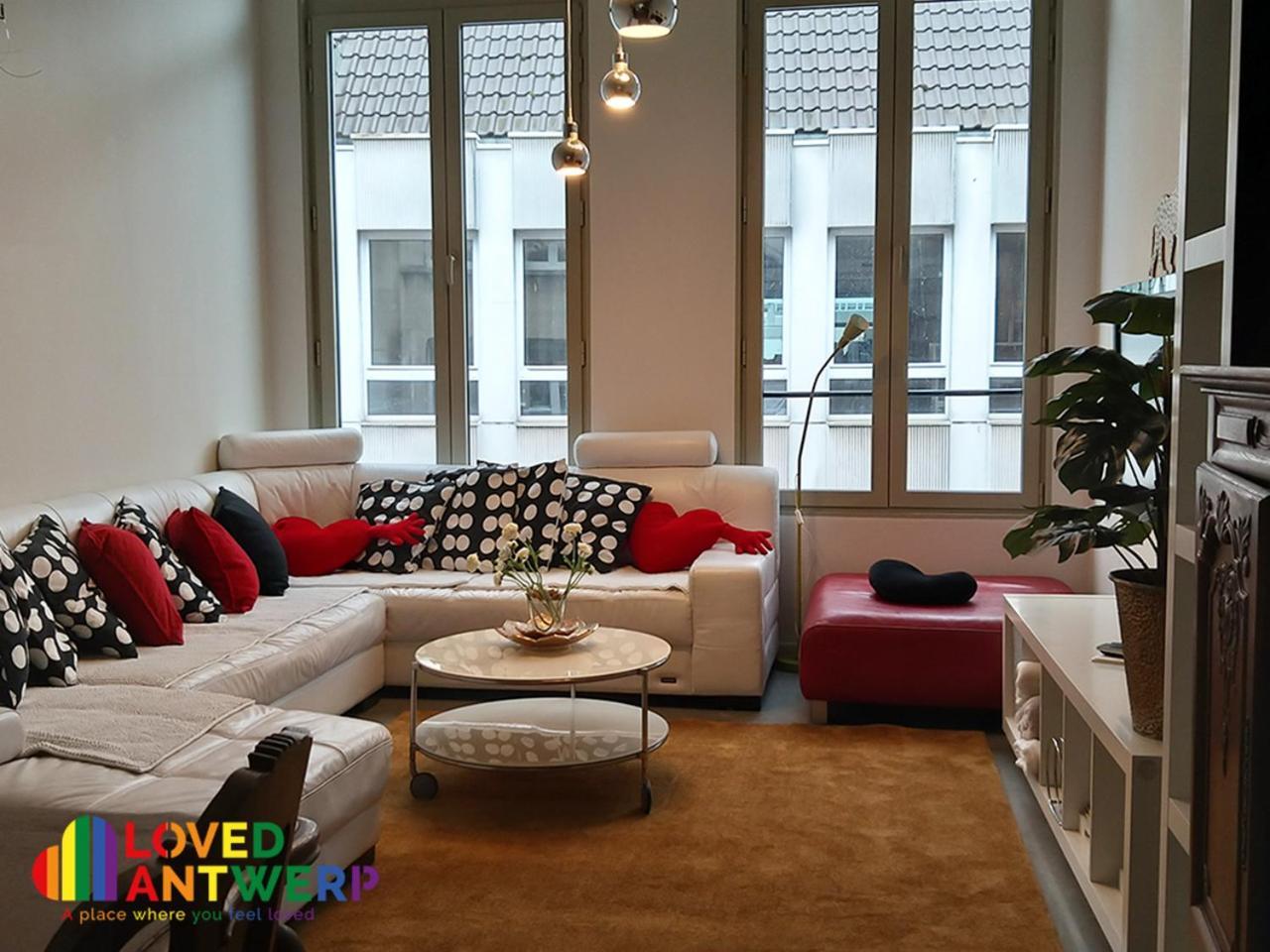 Wellness Loft With Sauna, Jacuzzi, Roof Terrace & Amazing View Appartement Antwerpen Buitenkant foto